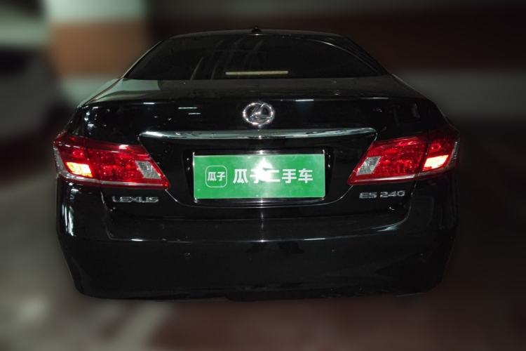 Used Lexus ES 2010 240 Luxury Edition Rear
