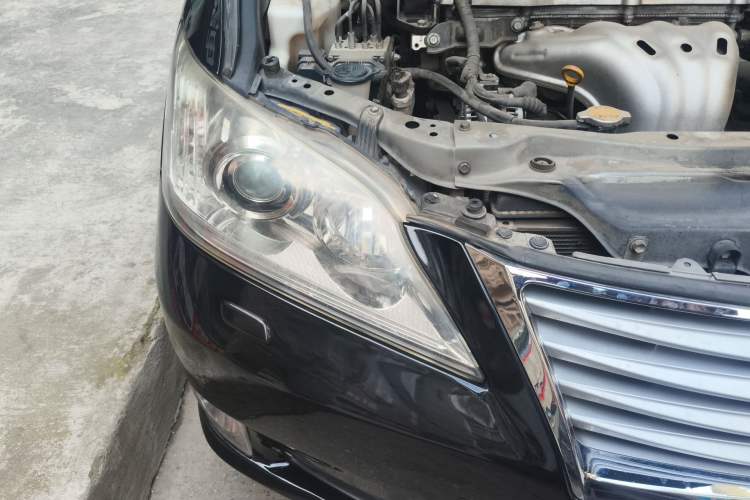 Used Lexus ES 2010 240 Elegant Edition Right Front Headlight