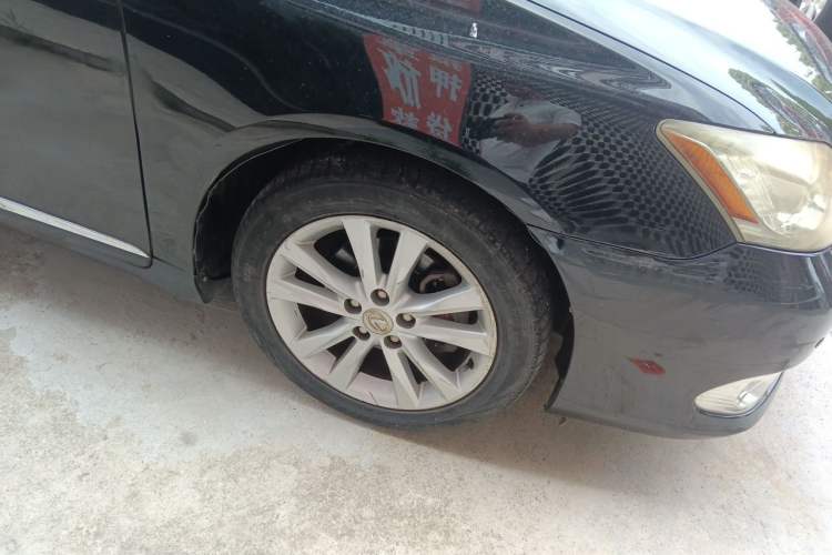 Used Lexus ES 2010 240 Elegant Edition Right Front Wheel Hub