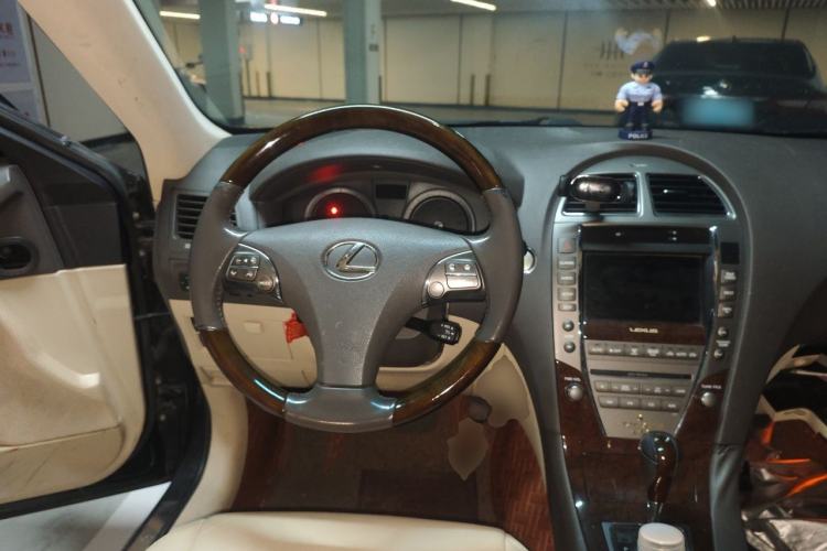 Used Lexus ES 2010 350 Luxury Edition Steering Wheel