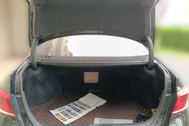 Used Lexus ES 2010 350 Elegant Edition Trunk