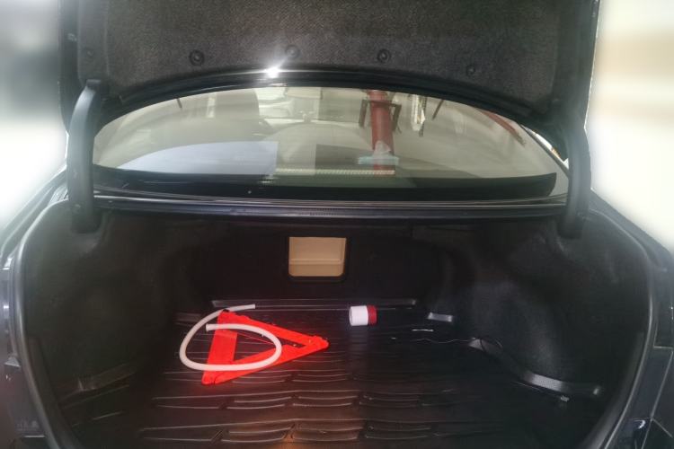 Used Lexus ES 2010 240 Elegant Edition Trunk