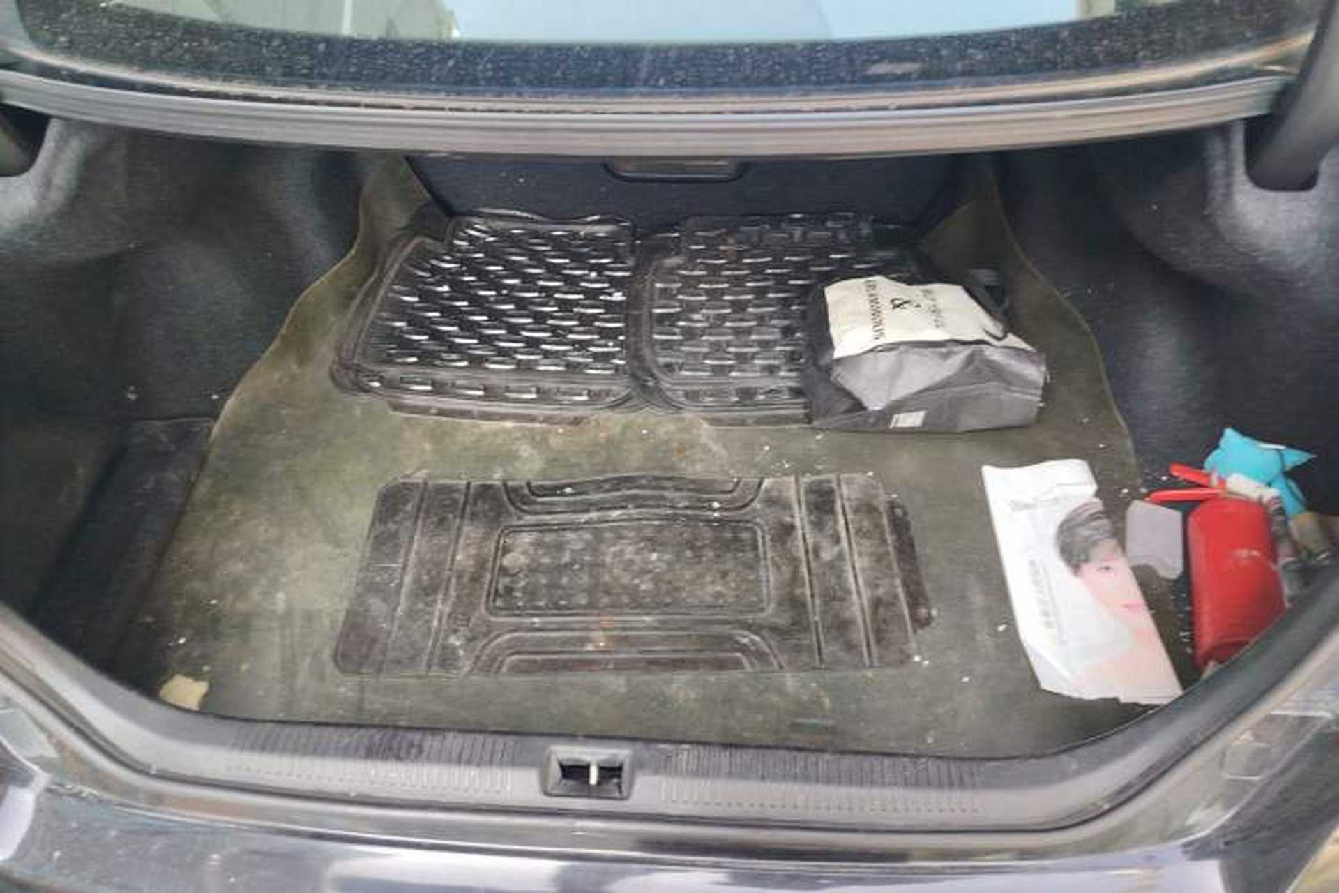 Used Lexus ES 2010 240 Elegant Edition Trunk