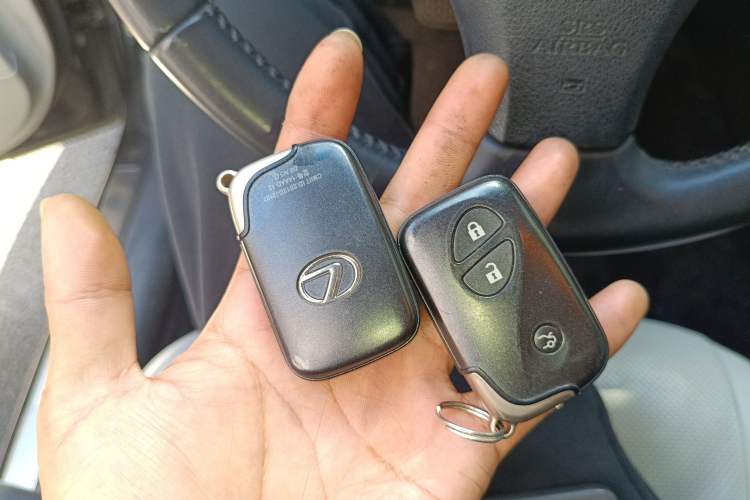 Used Lexus ES 2010 240 Elegant Edition Vehicle Key