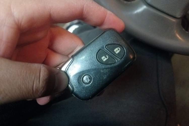Used Lexus ES 2010 240 Elegant Edition Vehicle Key