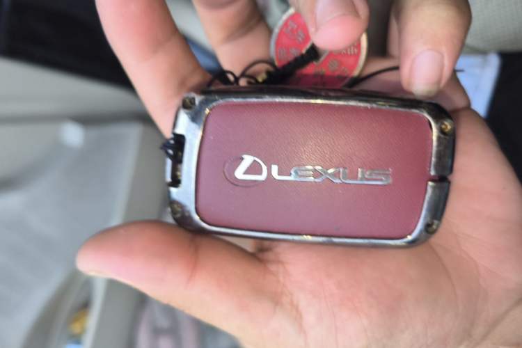 Used Lexus ES 2010 240 Luxury Edition Vehicle Key