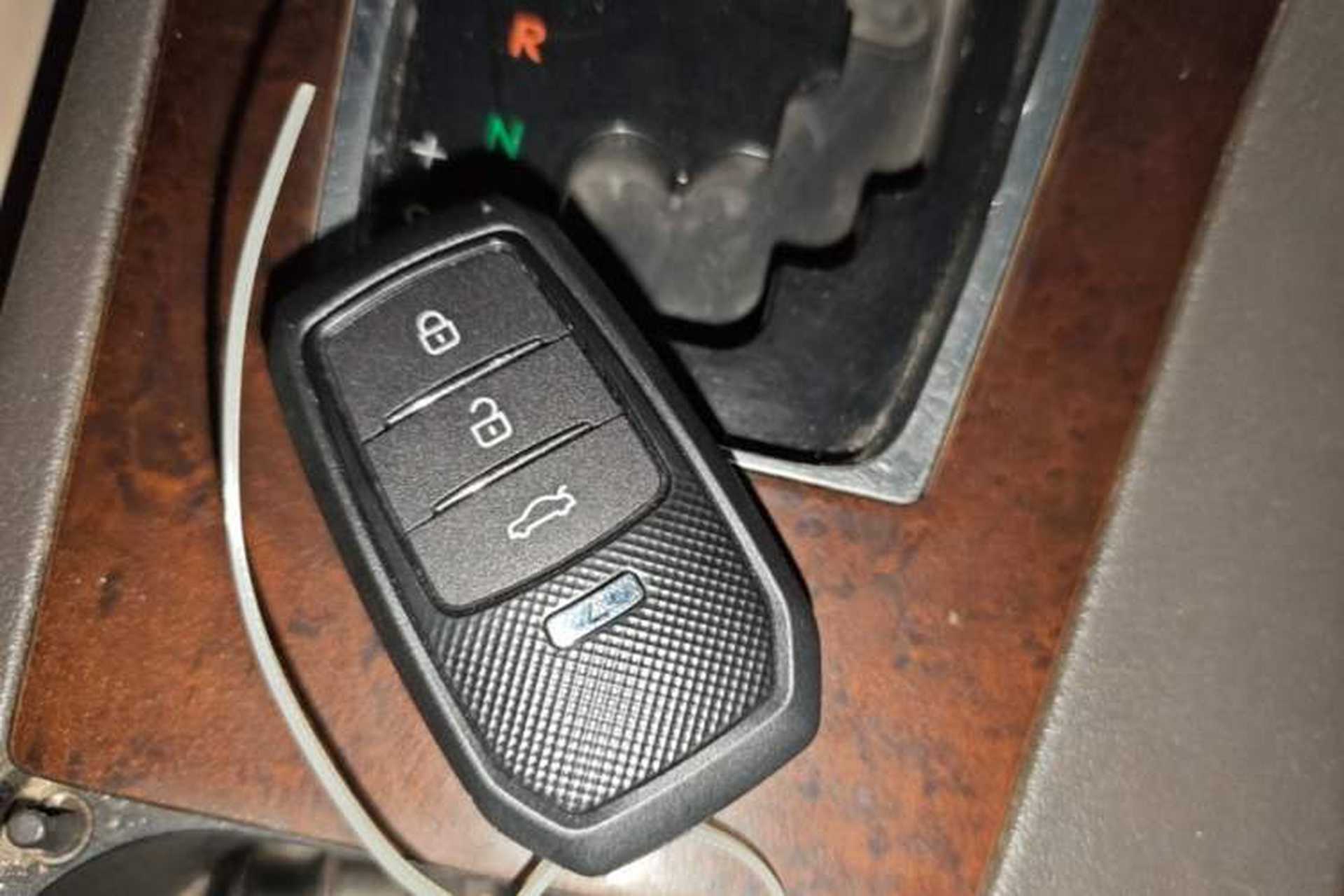 Used Lexus ES 2010 240 Elegant Edition Vehicle Key