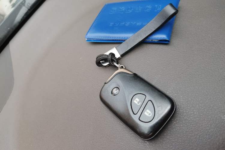 Used Lexus ES 2010 240 Luxury Edition Vehicle Key