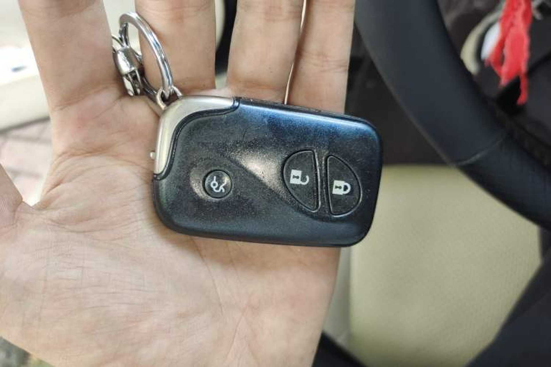 Used Lexus ES 2010 240 Elegant Edition Vehicle Key