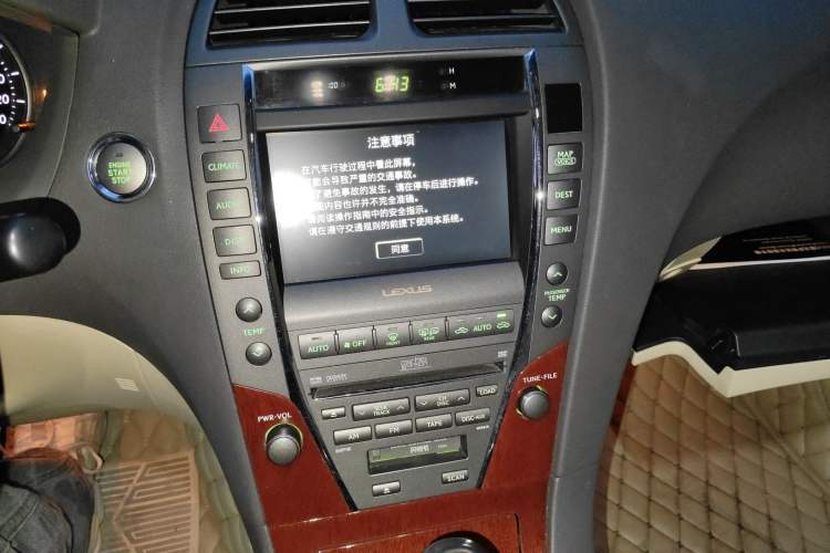 Used Lexus ES 2010 350 Prestige Edition Audio And AC Panel