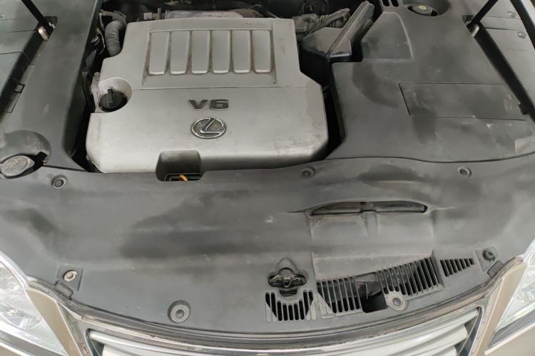 Used Lexus ES 2010 350 Elegant Edition Engine Bay