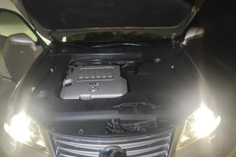 Used Lexus ES 2010 350 Prestige Edition Engine Bay