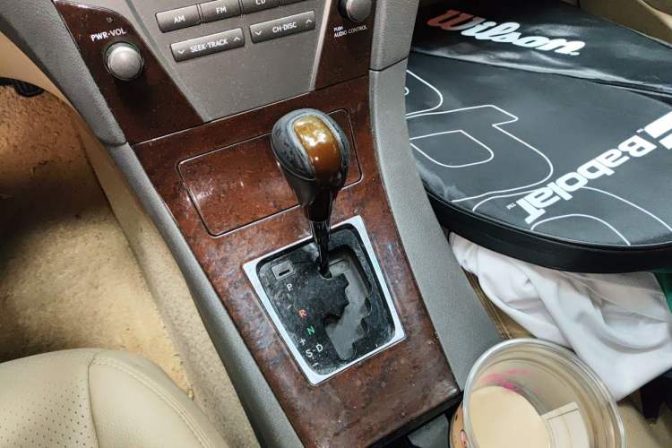 Used Lexus ES 2010 350 Elegant Edition Gear Lever
