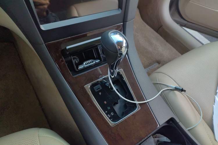 Used Lexus ES 2010 240 Elegant Edition Gear Lever