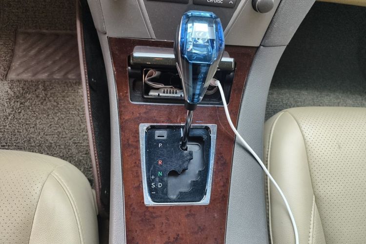 Used Lexus ES 2010 240 Elegant Edition Gear Lever