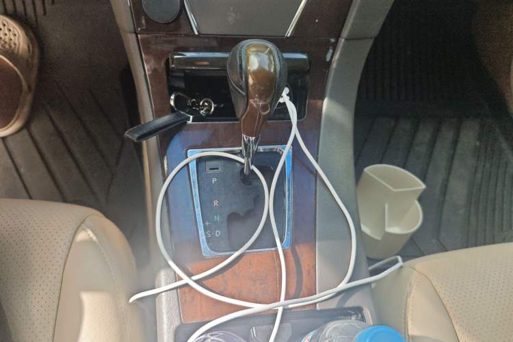 Used Lexus ES 2010 240 Luxury Edition Gear Lever