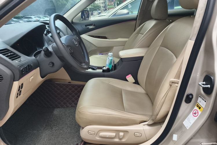 Used Lexus ES 2010 240 Elegant Edition Left Front Seat