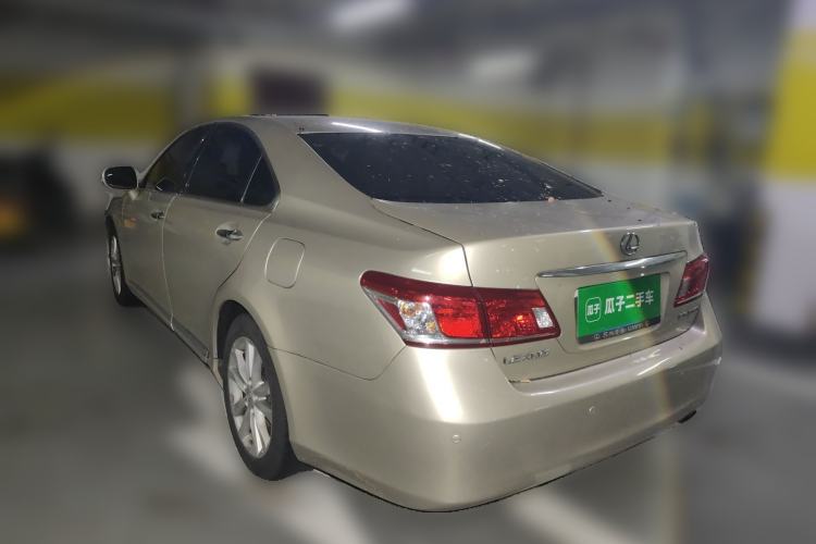 Used Lexus ES 2010 240 Elegant Edition Rear Left 45 Deg