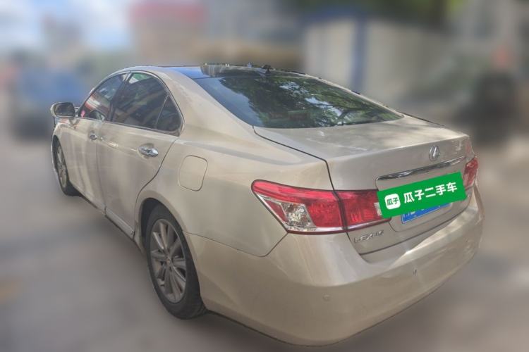 Used Lexus ES 2010 240 Luxury Edition Rear Left 45 Deg