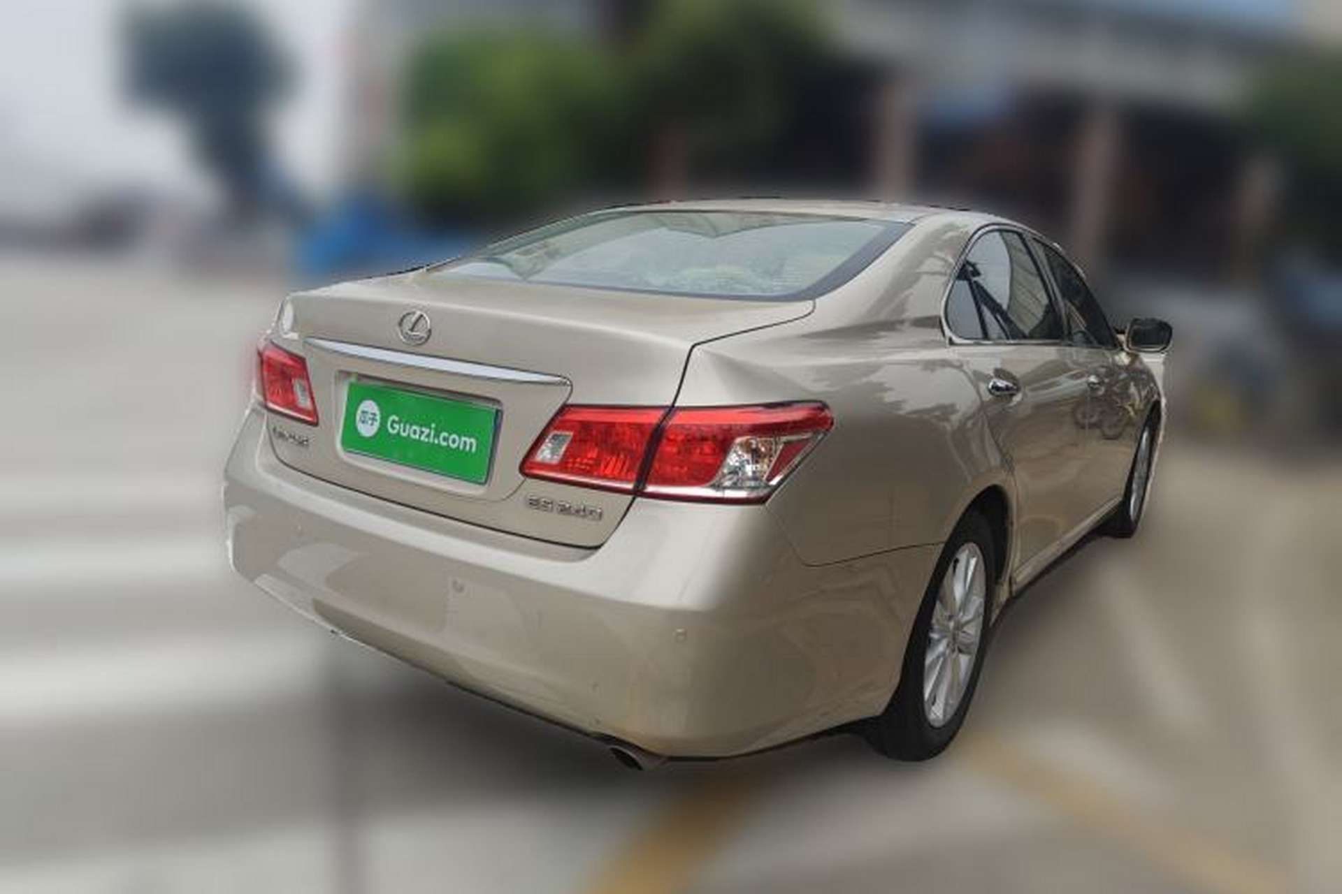 Used Lexus ES 2010 240 Elegant Edition Rear Right 45 Deg
