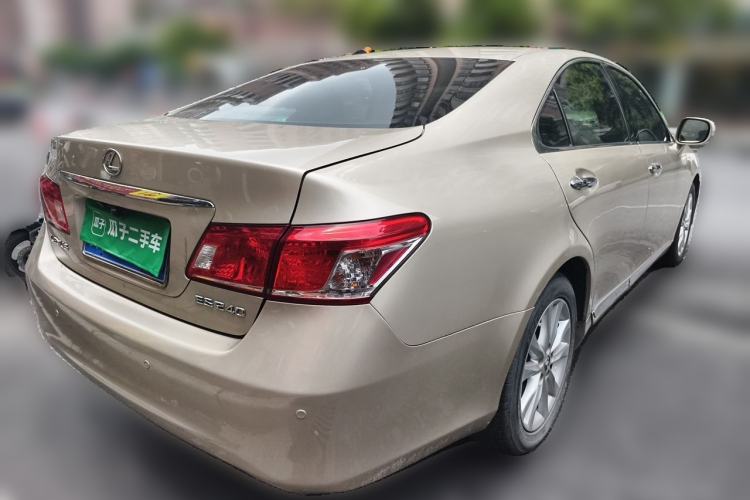Used Lexus ES 2010 240 Elegant Edition Rear Right 45 Deg