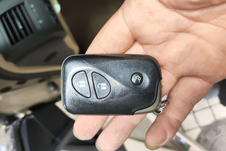 Used Lexus ES 2010 350 Elegant Edition Vehicle Key