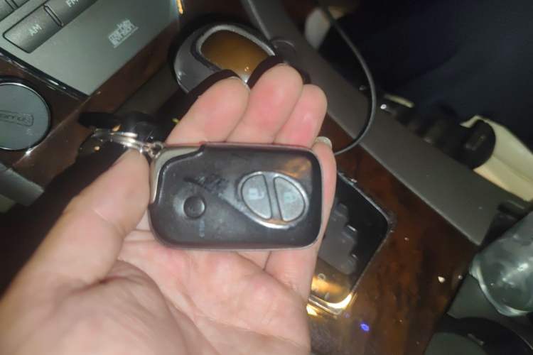 Used Lexus ES 2010 350 Prestige Edition Vehicle Key