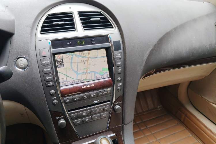Used Lexus ES 2010 240 Luxury Edition Audio And AC Panel