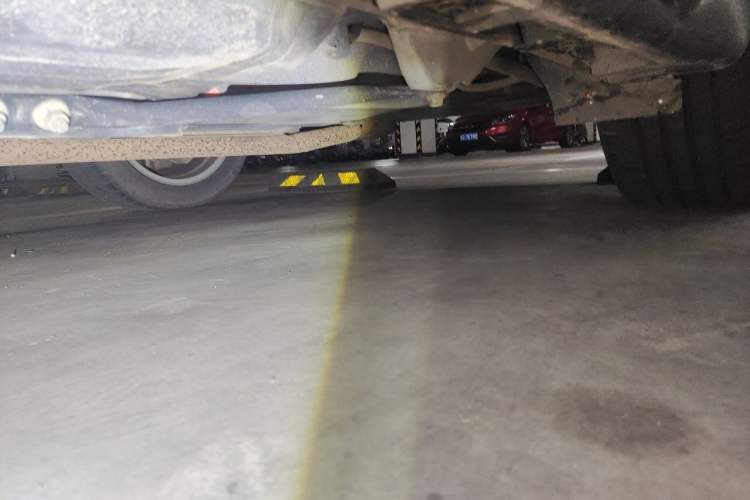 Used Lexus ES 2010 240 Elegant Edition Chassis Rear Left