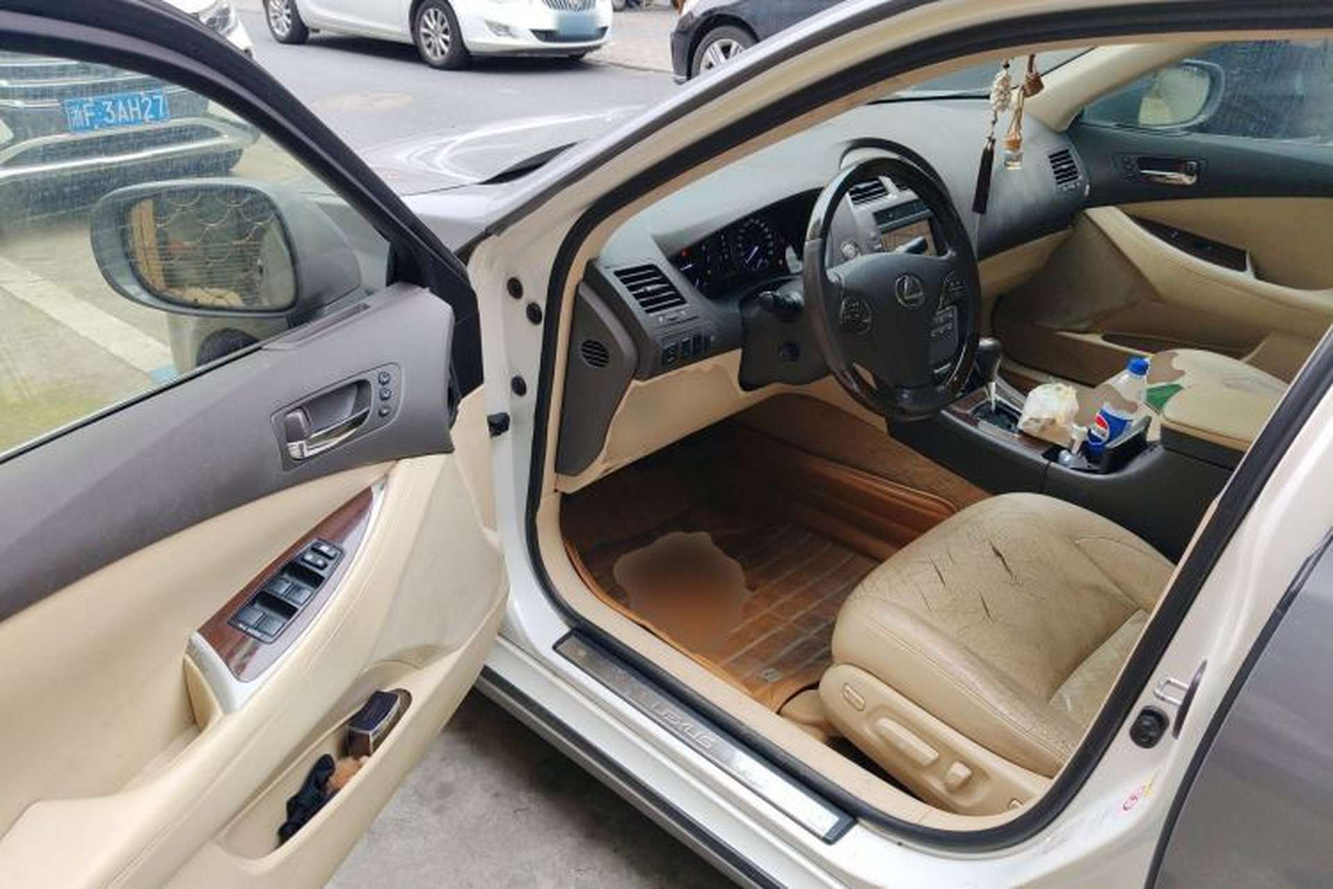 Used Lexus ES 2010 240 Luxury Edition Driver Seat