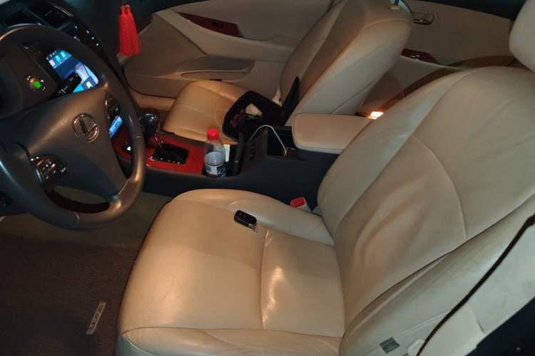 Used Lexus ES 2010 240 Elegant Edition Left Front Seat
