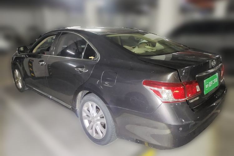Used Lexus ES 2010 240 Elegant Edition Rear Left 45 Deg