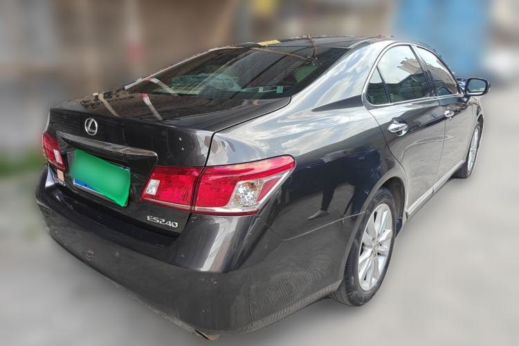 Used Lexus ES 2010 240 Elegant Edition Rear Right 45 Deg