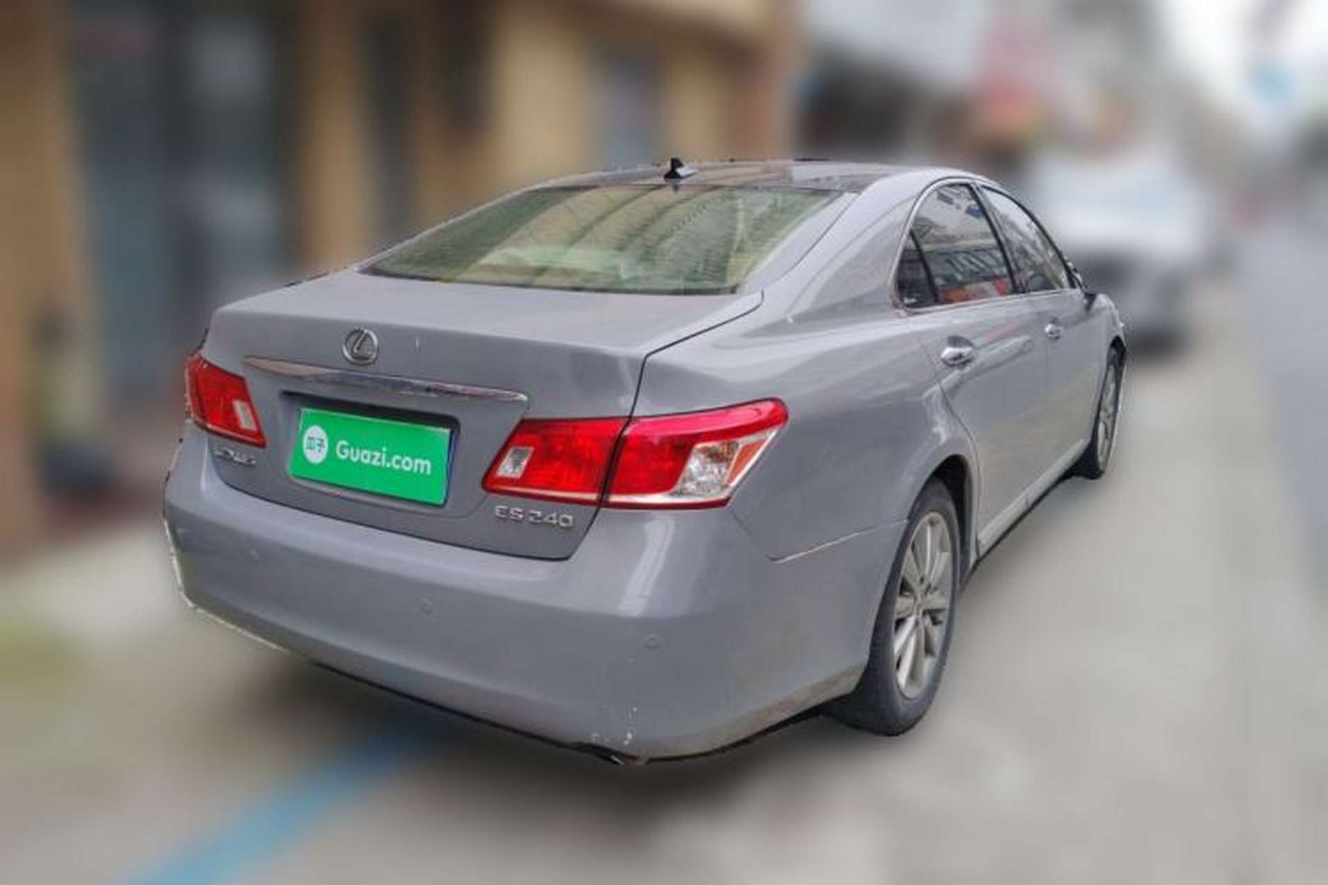 Used Lexus ES 2010 240 Luxury Edition Rear Right 45 Deg