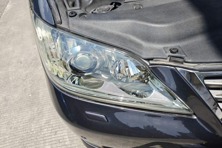 Used Lexus ES 2010 240 Elegant Edition Right Front Headlight