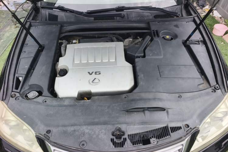 Used Lexus ES 2010 350 Luxury Edition Engine Bay