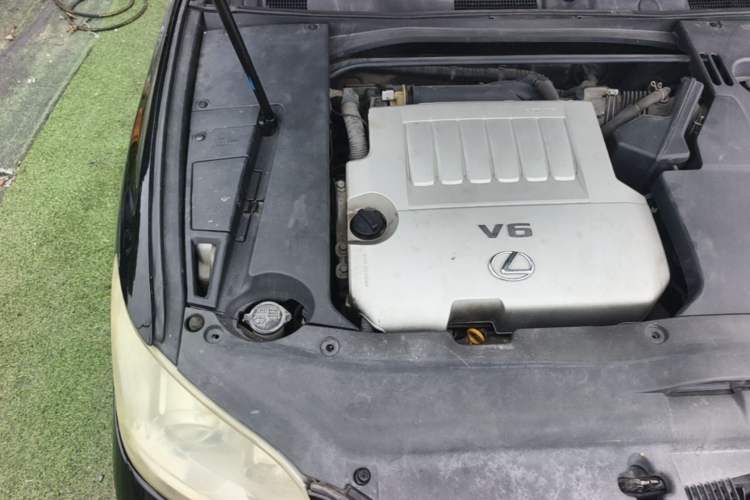 Used Lexus ES 2010 350 Luxury Edition Engine Bay Right