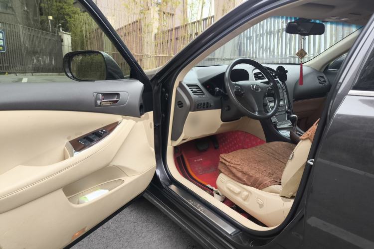 Used Lexus ES 2010 240 Elegant Edition Driver Seat