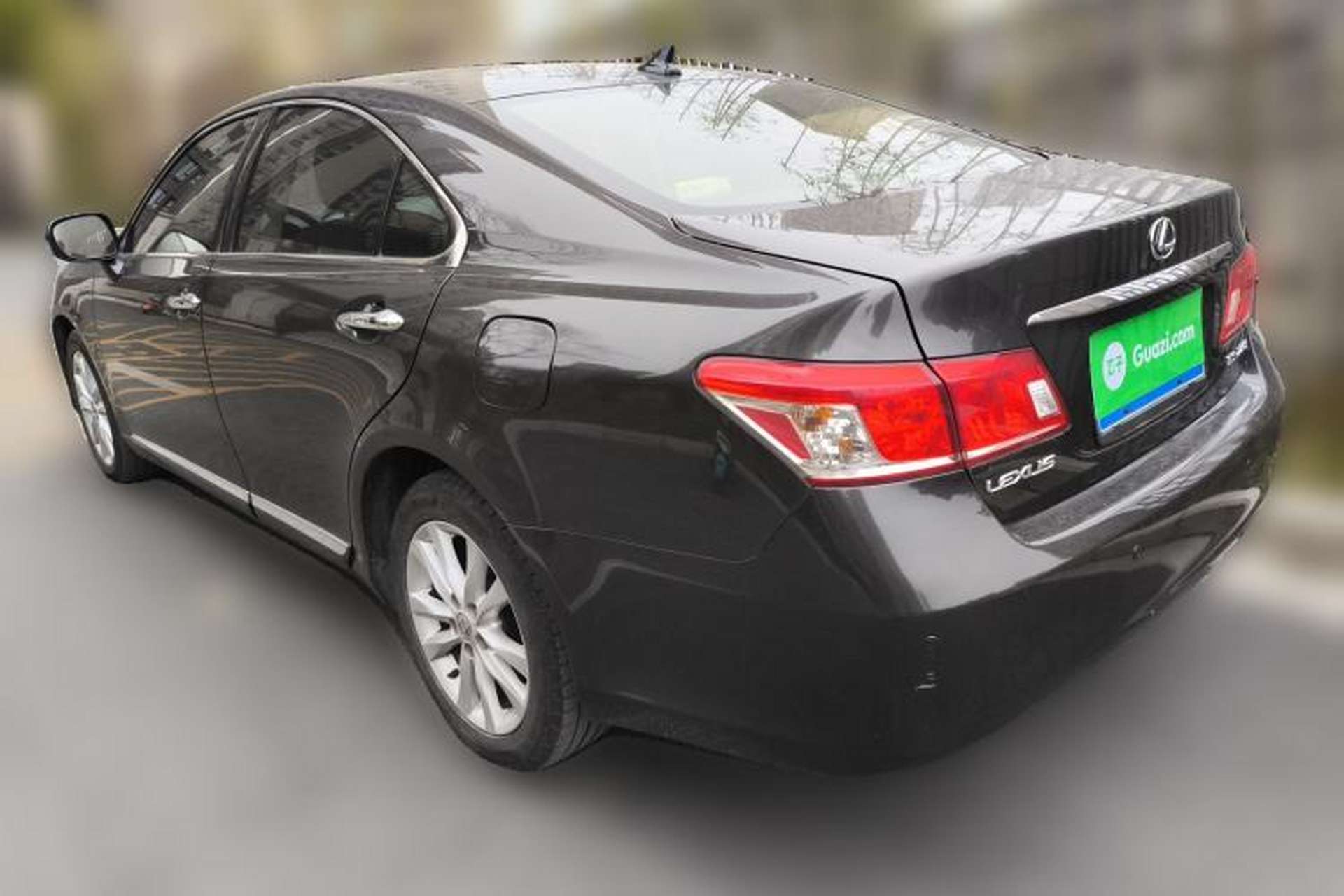 Used Lexus ES 2010 240 Elegant Edition Rear Left 45 Deg