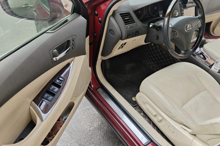 Used Lexus ES 2010 240 Luxury Edition Driver Seat