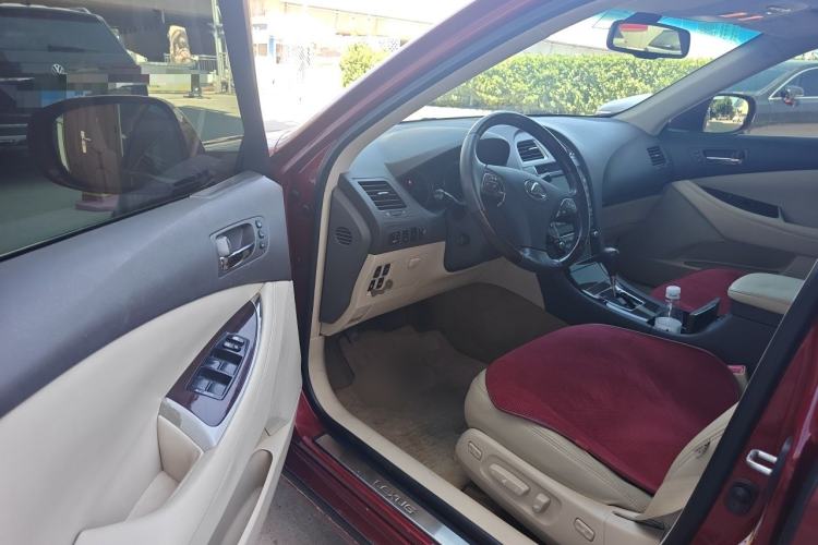 Used Lexus ES  Driver Seat