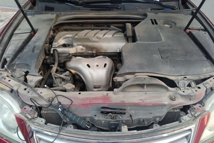 Used Lexus ES 2010 240 Elegant Edition Engine Bay