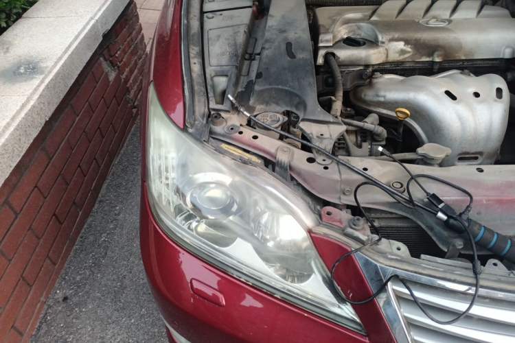 Used Lexus ES 2010 240 Elegant Edition Engine Bay Right