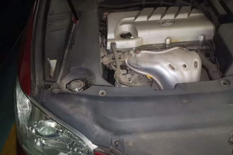 Used Lexus ES 2010 240 Luxury Edition Engine Bay Right