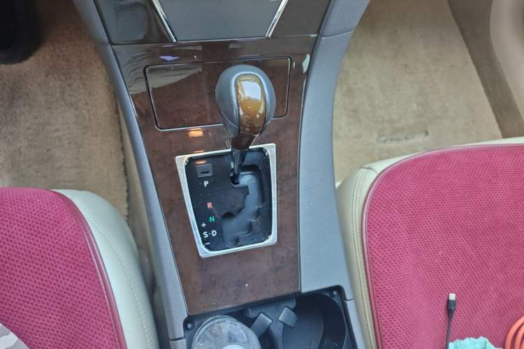Used Lexus ES  Gear Lever