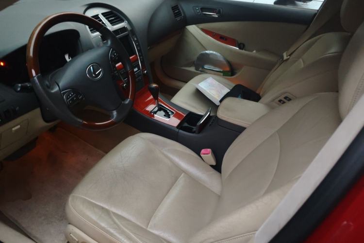 Used Lexus ES 2010 240 Luxury Edition Left Front Seat