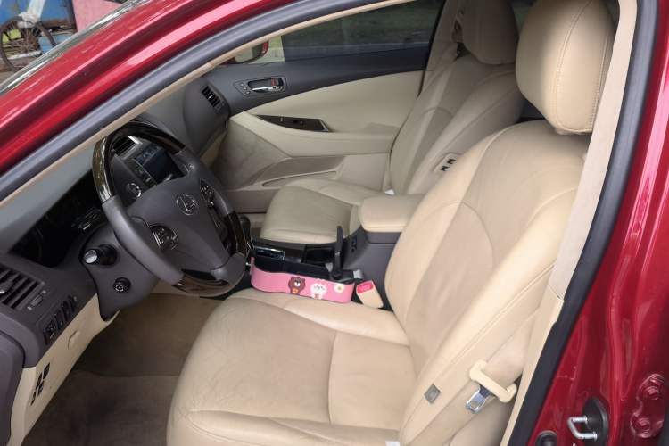 Used Lexus ES 2010 240 Luxury Edition Left Front Seat