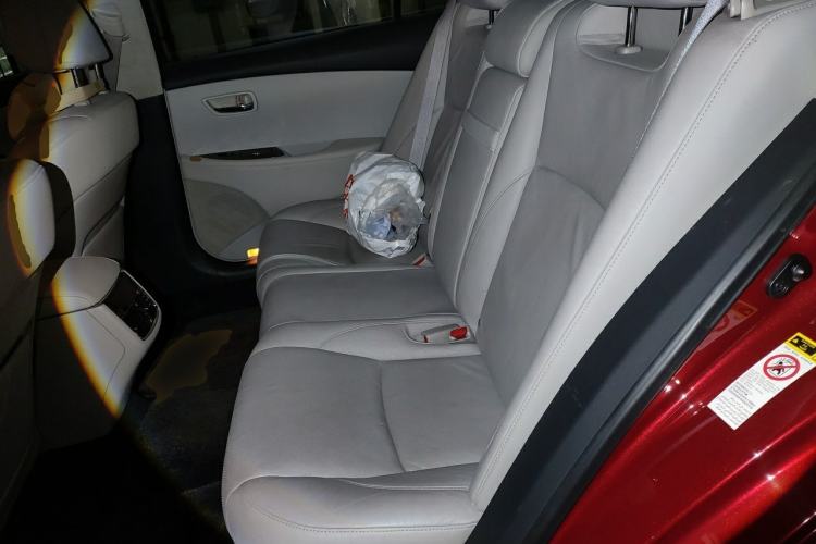Used Lexus ES 2010 240 Luxury Edition Left Rear Seat