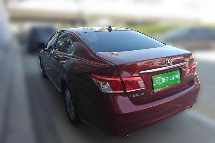 Used Lexus ES  Rear Left 45 Deg