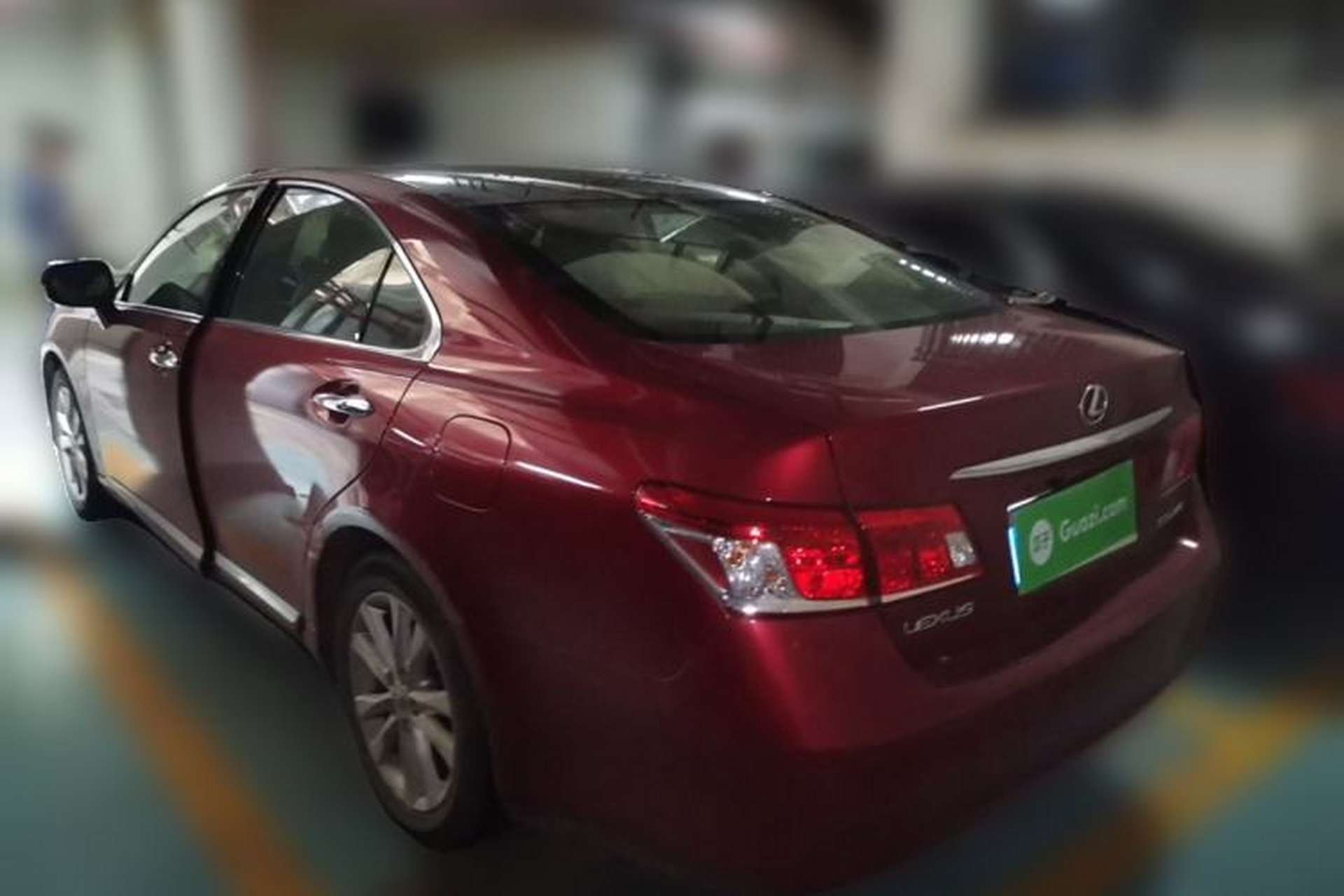 Used Lexus ES 2010 240 Luxury Edition Rear Left 45 Deg
